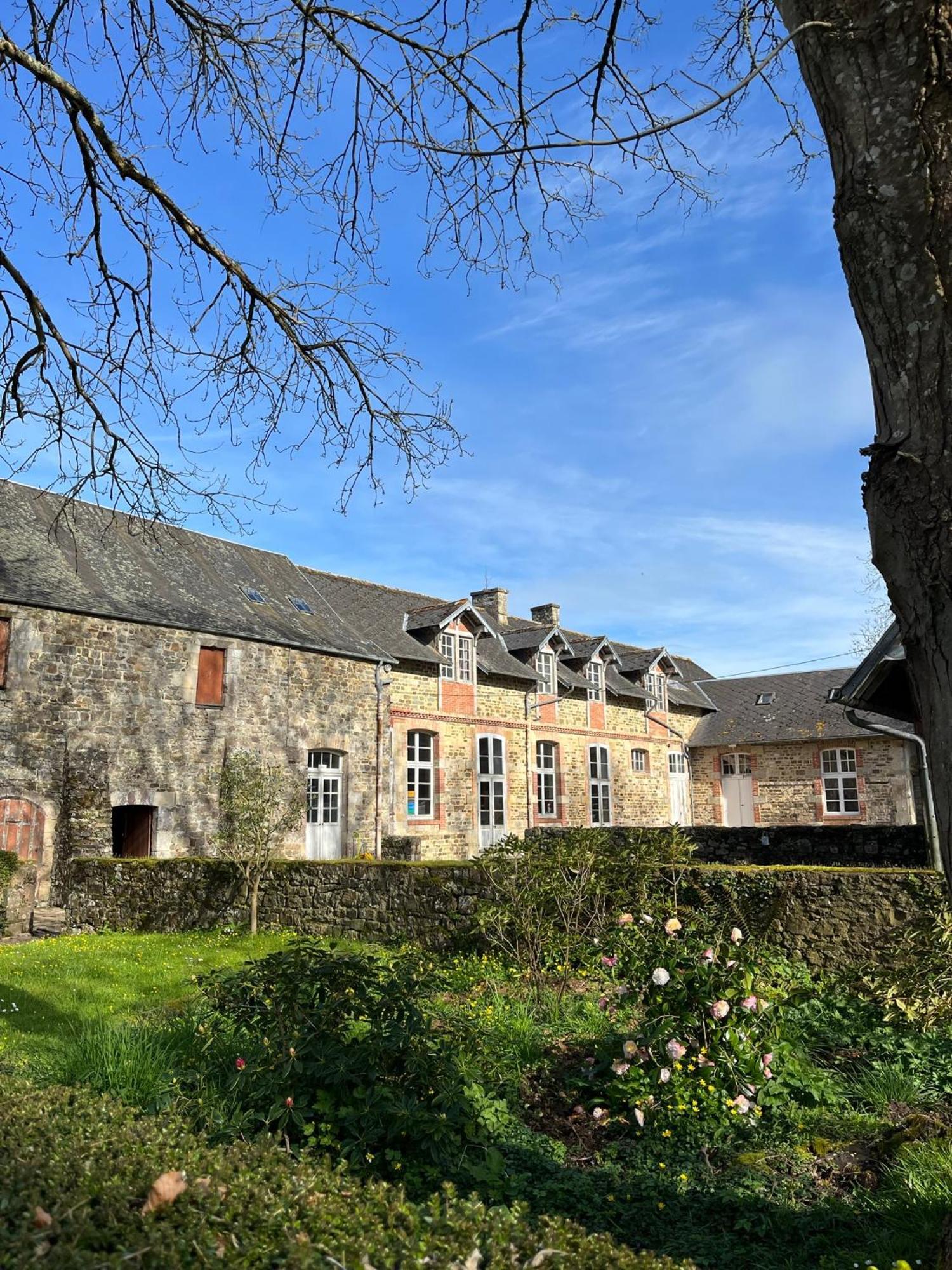 Bed and Breakfast Abbaye De Blanchelande Neufmesnil Esterno foto