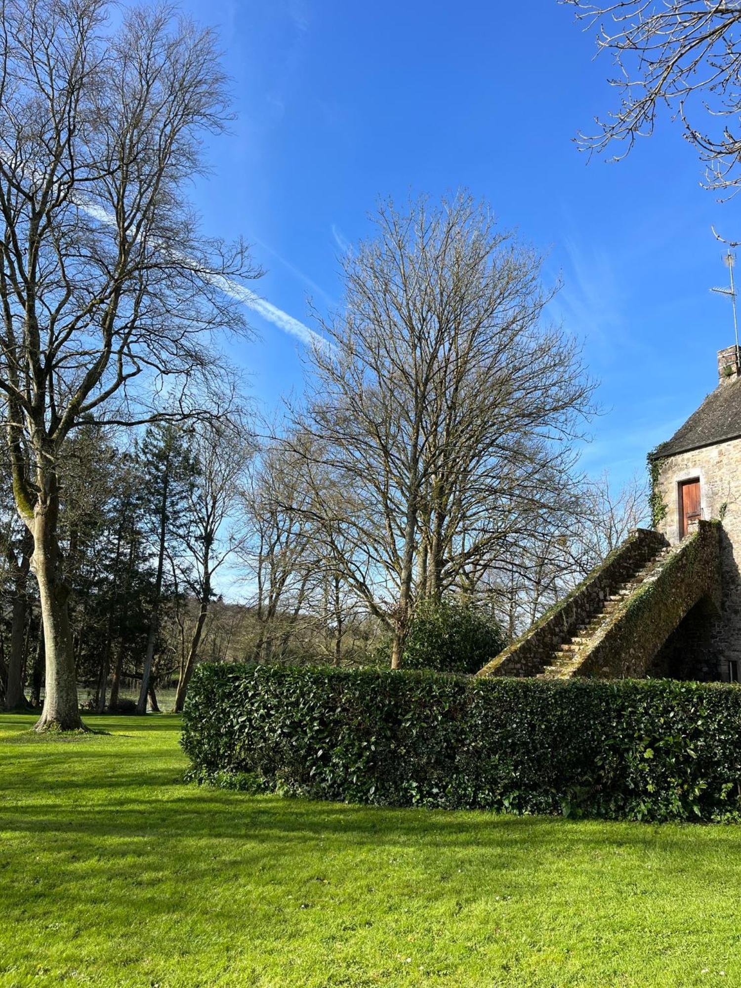 Bed and Breakfast Abbaye De Blanchelande Neufmesnil Esterno foto