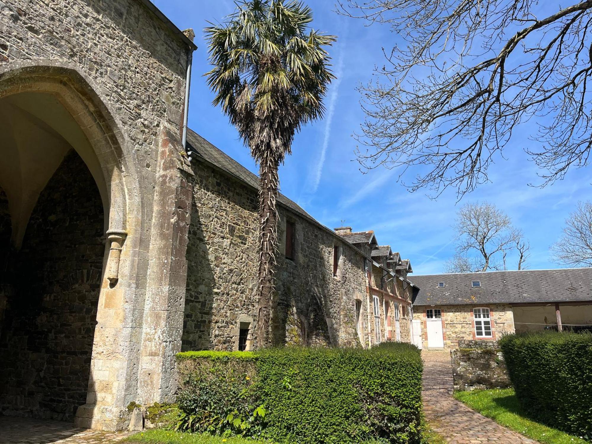 Bed and Breakfast Abbaye De Blanchelande Neufmesnil Esterno foto