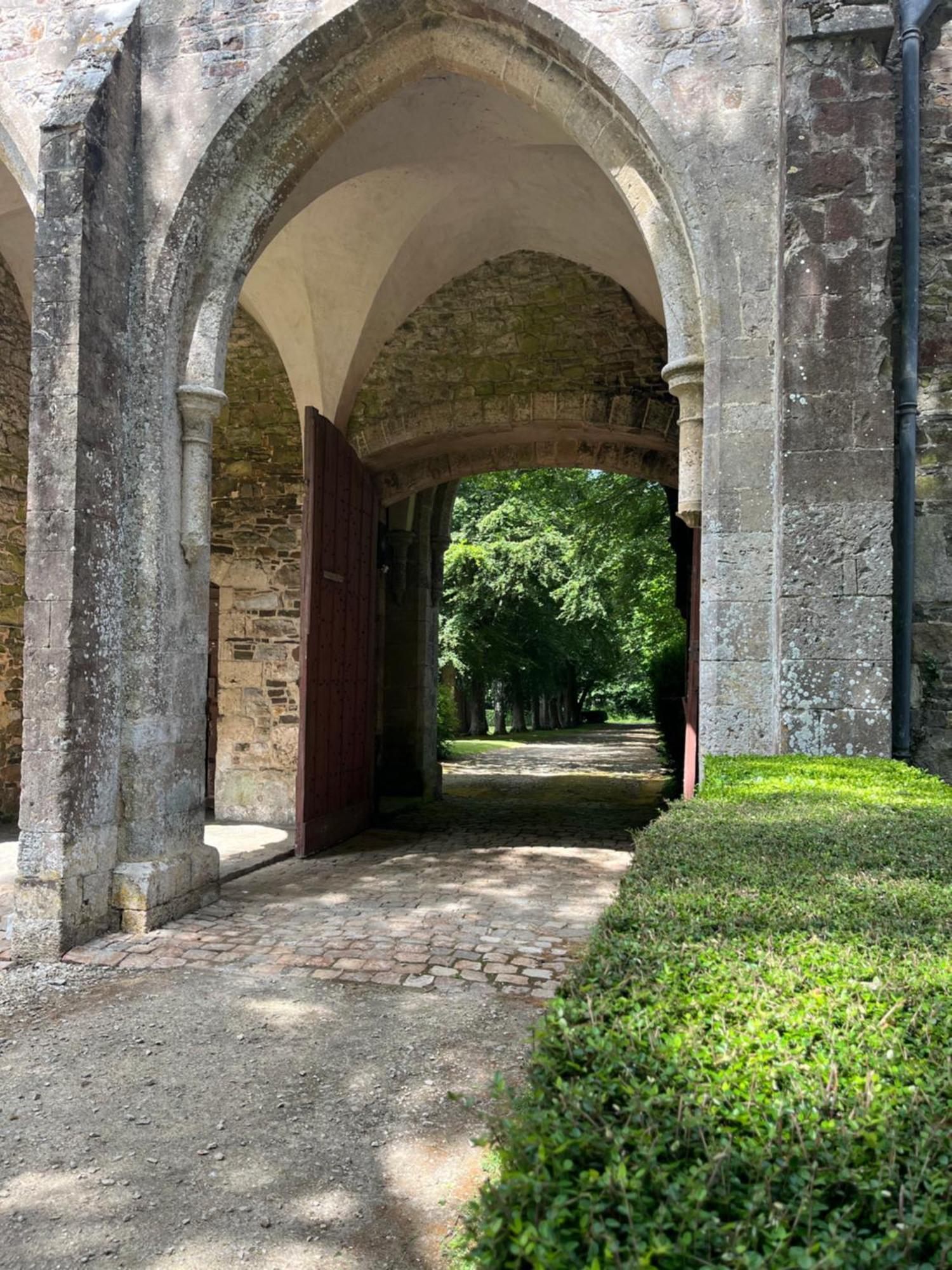 Bed and Breakfast Abbaye De Blanchelande Neufmesnil Esterno foto
